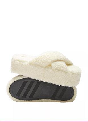 Victorias secret домашние тапочки на платформе комнатные pink faux fur platform slipper pink tulip
