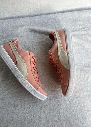 Кроссовки фирмы puma 40 размеры по стельке 25 см.