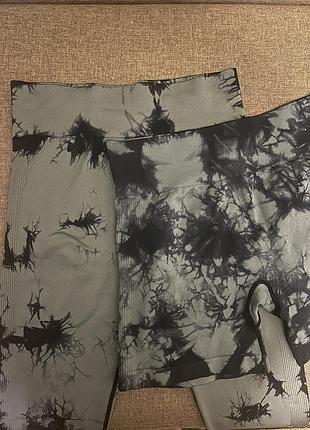 Сірі лосини та велосипедки з пуш ап xl