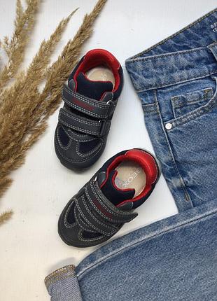 Дитячі кросівки 2