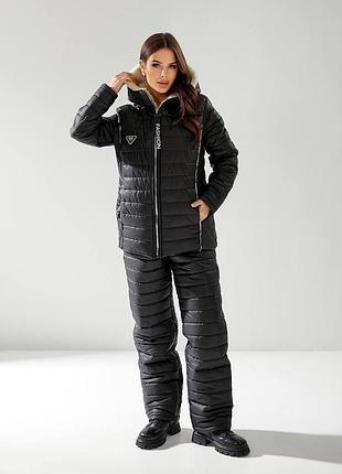 Костюм женский