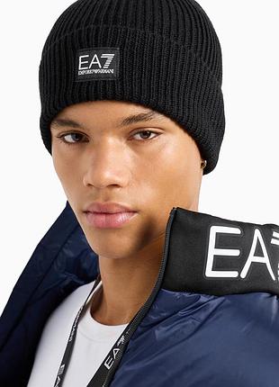 Emporio armani ea7 шапка