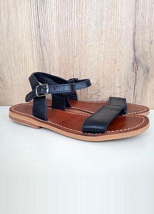 Повністю шкіряні сандалі, жіночі босоніжки на вузьку ногу, чорні, літо, р. 37.5