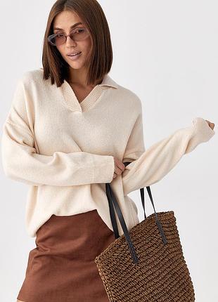 В'язаний однотонний светр-поло джемпер