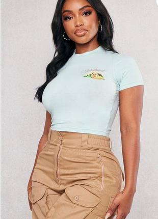Коротка блакитна футболка