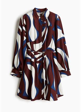 Платье рубашка с поясом приталенное принт h&amp;m