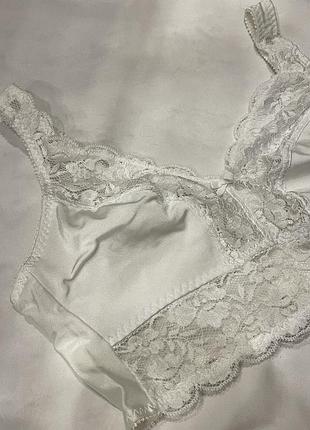 Мереживний топ бюстгальтер білий з мереживом без чашечок топ мережевний