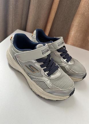 Кросівки skechers