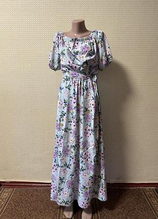 Длвга літня сукня з квітами