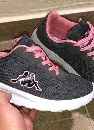 Кросівки eu 38