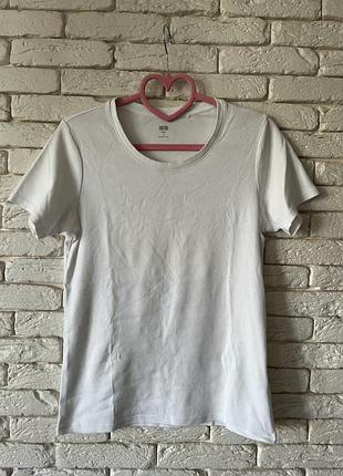 Базовая футболка uniqlo белый хлопок размер s/m идеал
