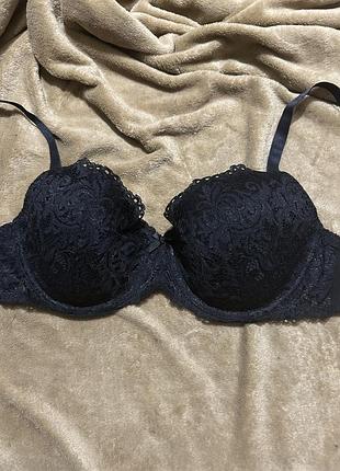 Бюстгалтер