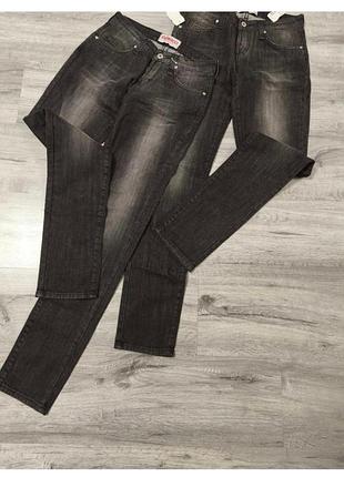 Fiorucci итальялия фирменные крутые стильные модные трендовые джинсы штаны