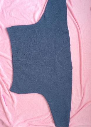 Теплая кофта синего цвета.в идеальном состоянии.52р. ориентируйтесь на замеры