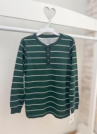 Реглан від carter’s, рукава на манжетах.