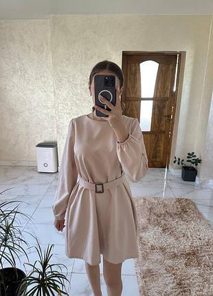 Красиве пляття для дівчини