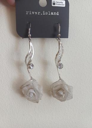 Сирнжки троянди