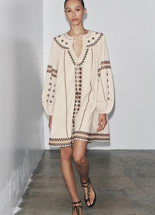Платье с вышивкой из коллекции zw zara хл