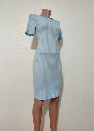 Сукня на літо