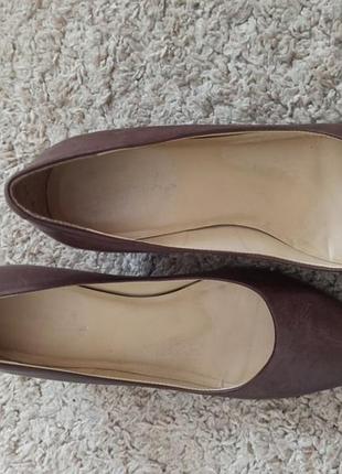 Туфли женские, бразилия,кожа,в идеальном состоянии,р.38-38.5.каблук 2 см