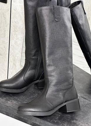 В наявності чоботи на зручному каблуці натур шкіра демі 28,5 см під замовлення 36-43р