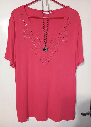Натуральная трикотажная стрейч блузка-футболка со стразиками мега батал нижняя