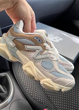 Жіночі кросівки new balance 9060 grey brown