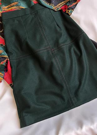 Дивовижна вовняна спідниця