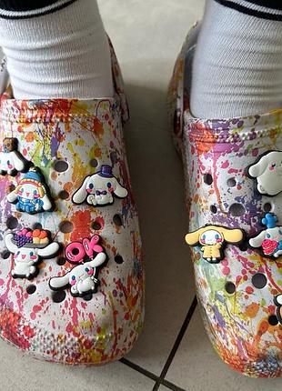 Набор аниме джибитсов для обуви крокс hello kitty kuromi куроми хеллоу китти crocs anime jibbitz cinnamoroll синаморол my melody 10