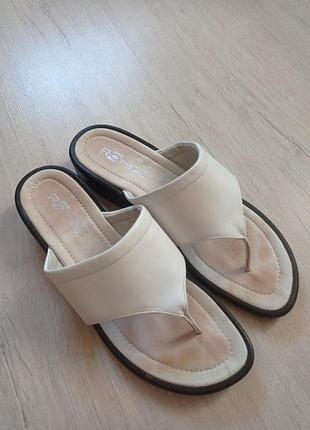 Шльопанці вєтнамки шльопки шкіряні