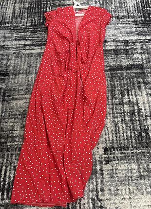 Червоне плаття на запах