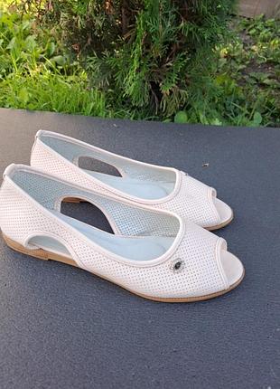 Босоножки 40 г.