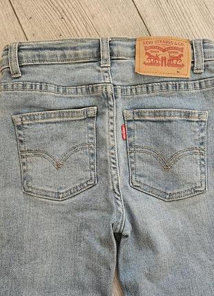 Джинсы для девочки levi's