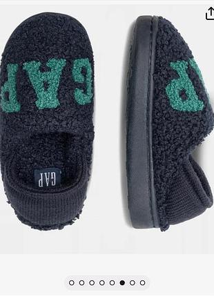Тапочки взуття gap