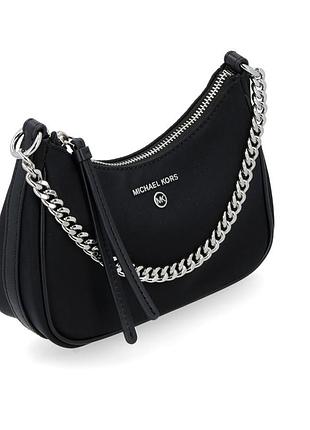 Michael kors
shoulder bag michael kors in black nylon
sku:
32r3st9c1c-001
upc:
196163699639
оригинал
