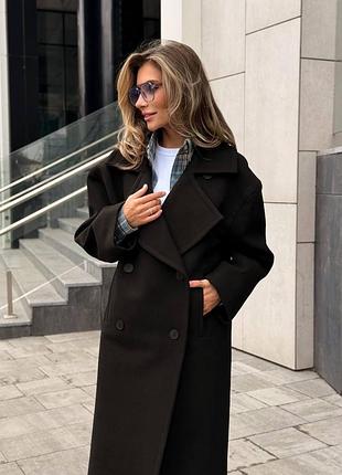 Пальто на пуговицах базовое шоколад