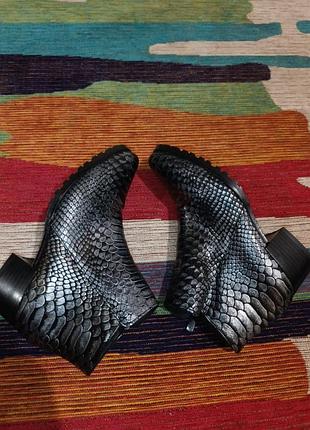 Ботинки женские кожаные