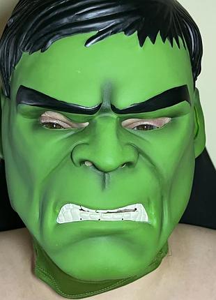 Маска головного героя мультфільму/фільму <<халк>>
