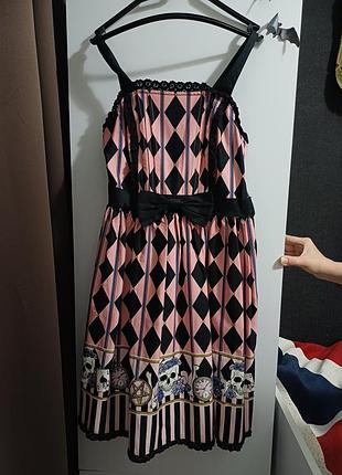 Платье лолита в готическом стиле