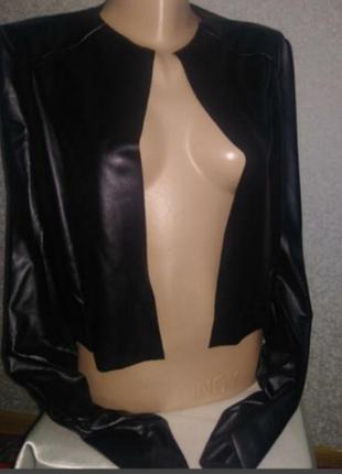 Куртка кожуха нова.