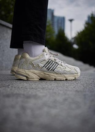 Адідас респонс