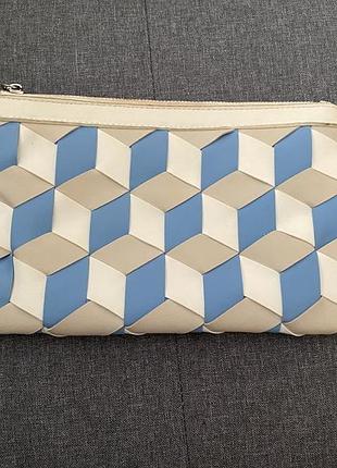 Клатч, косметика