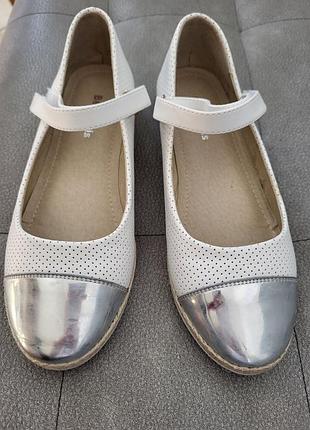 Туфли школьные, нарядные, праздничные