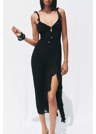 Zara платье с люрексом с вырезом и декольте