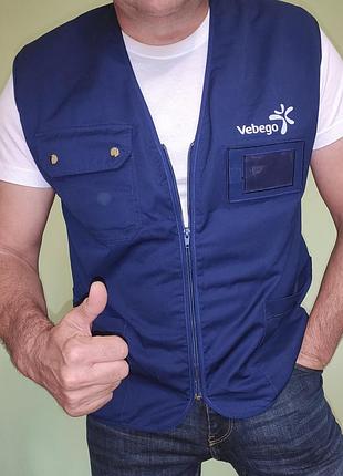 Новая спец фирменная безрукавка vebego.л