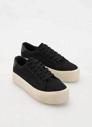 Базовые кеды reserved