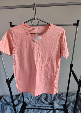 Футболки для девочки