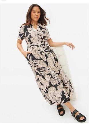 Стильна сукня з карманами