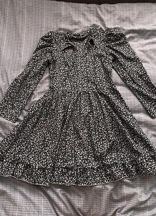 Міні сукня в квіточки , розмір s, нова