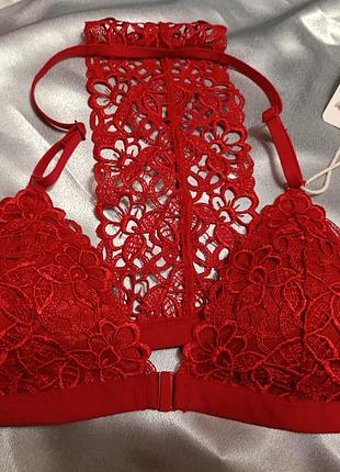 Бюстгальтер кружевной triangle
